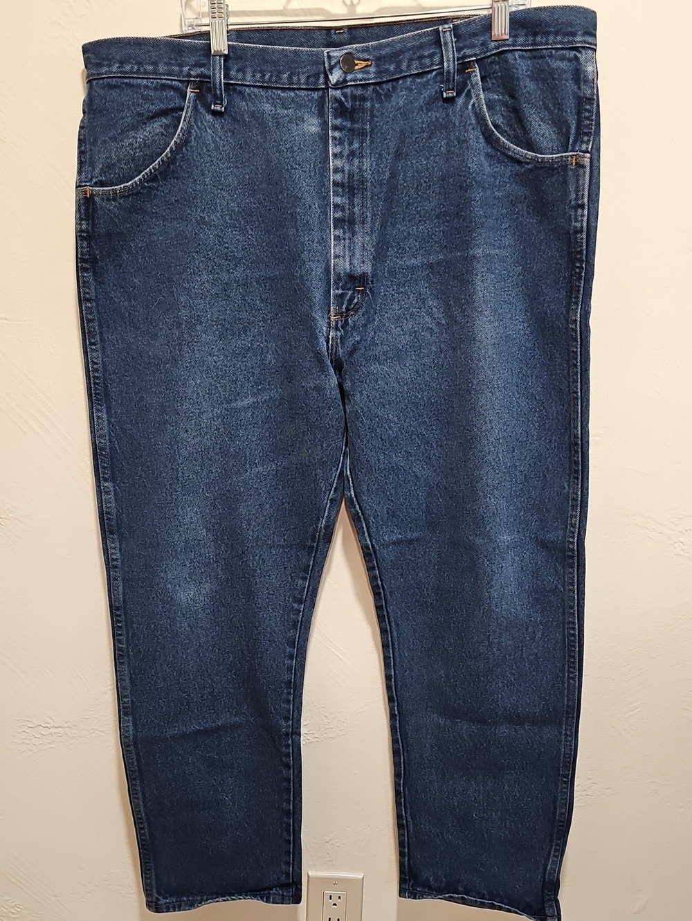 Rustler Men's Relaxed Dark Blue Denim Jeans
